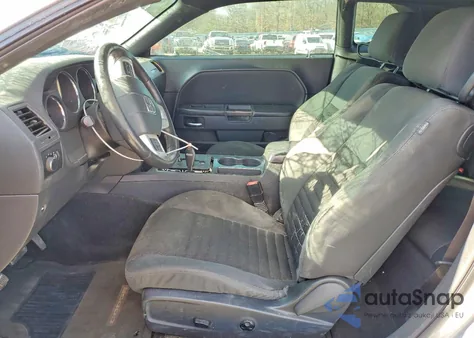 2014 Dodge Challenger Sxt z USA, uszkodzony, nr VIN 2C3CDYAG7EH306521